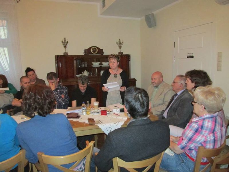 Plik:Autor - jadwiga smółka.jpg