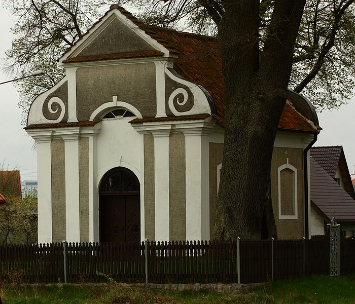 Plik:Kaplica jerozolimska orneta 1.jpg