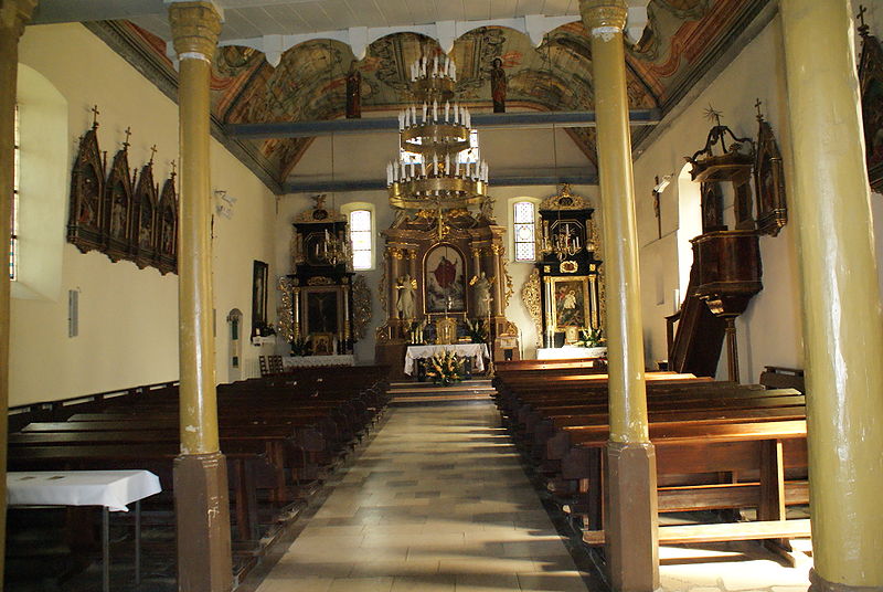 Plik:Kosciol walenty klewki 2a.jpg