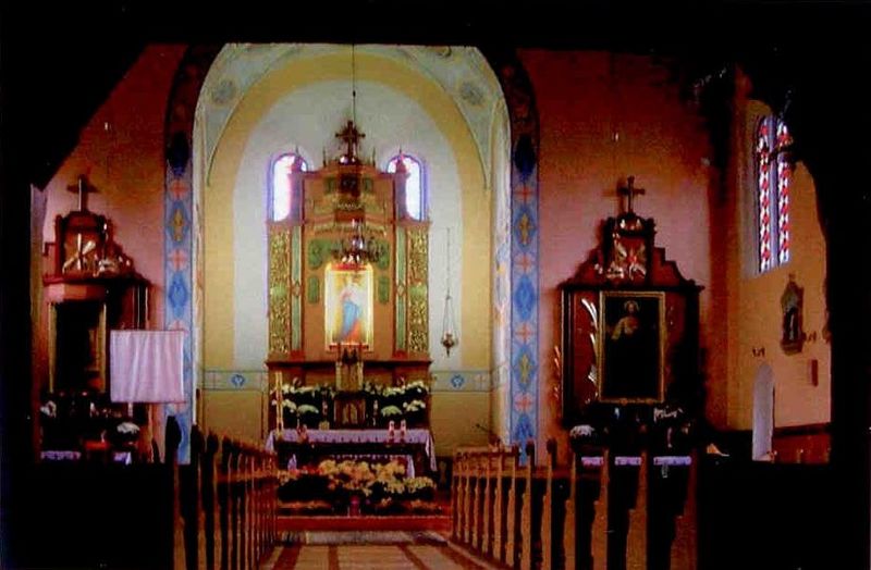 Plik:Kosciol klusy 2.jpg