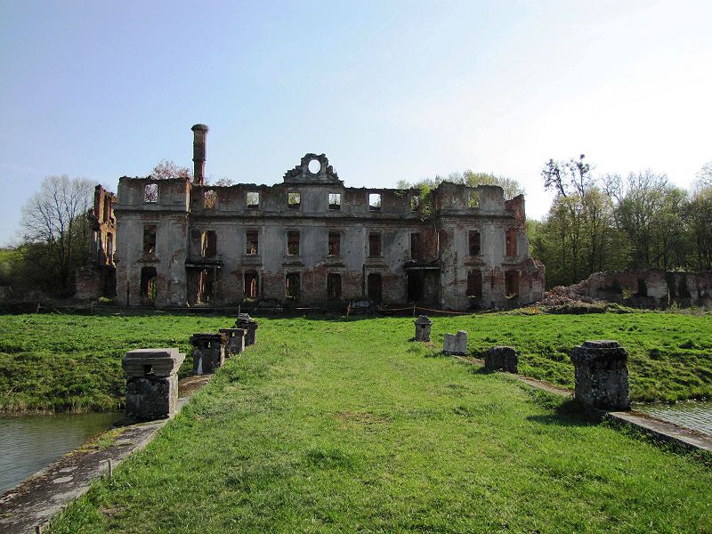 Plik:Palac slobity 6.jpg