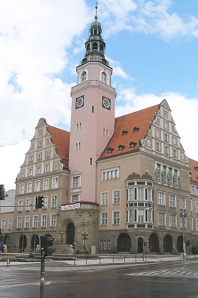 Plik:Olsztyn Ratusz.jpg