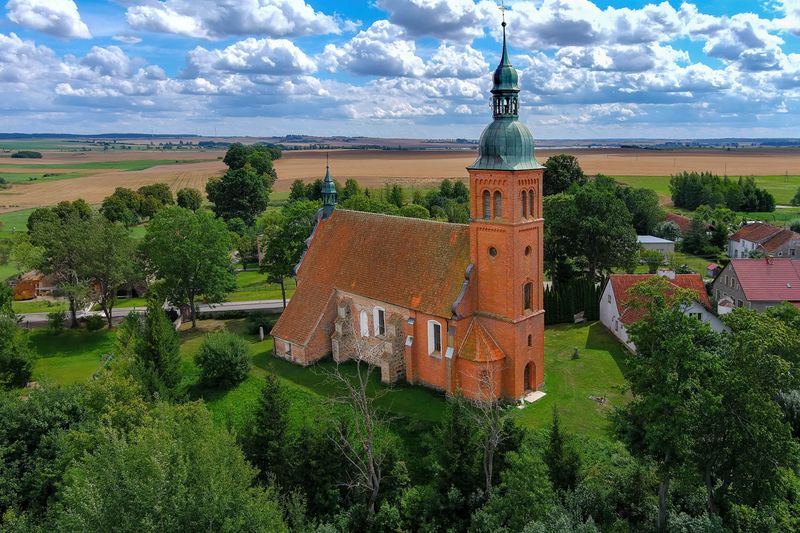 Plik:Grzeda Kosciol Mikolaja.jpg