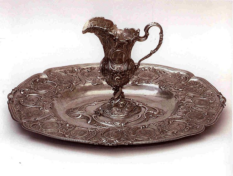 Plik:Lavabo grabowskiego frombork 1.jpg