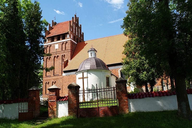 Plik:Kosciol wozlawki 1.jpg