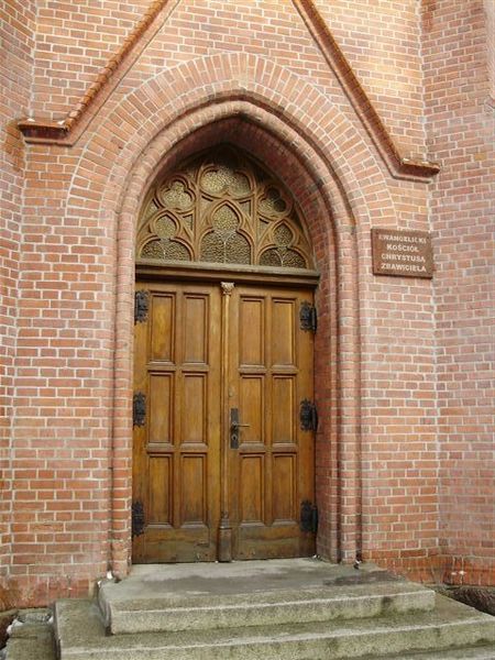 Plik:Kosciol ewangelicki olsztyn 2.jpg