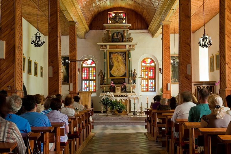 Plik:Kosciol rydzewo 4.jpg