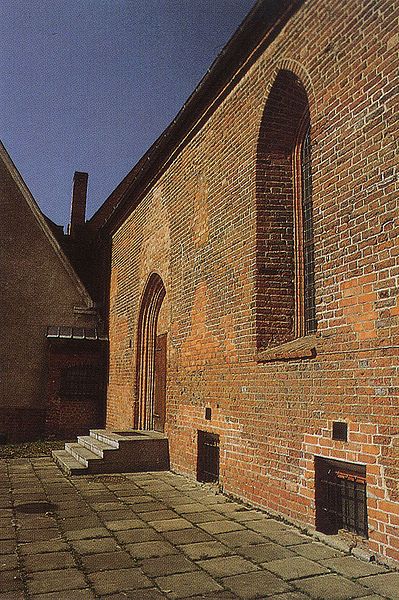 Plik:Kosciol ducha elblag 2.jpg