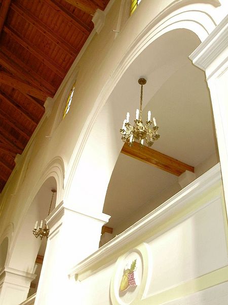 Plik:Kosciol karolina biskupiec 5.jpg