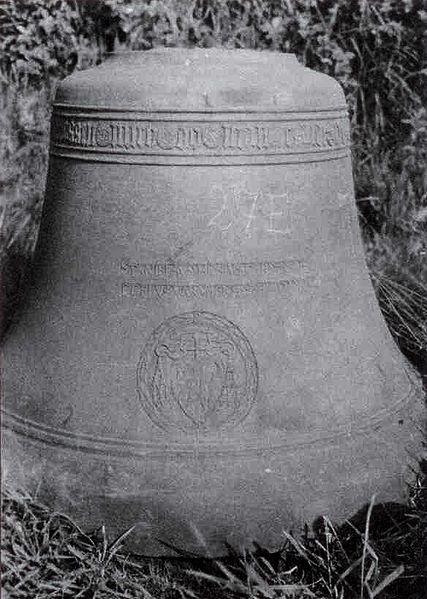 Plik:Dzwon lidzbark warminski.jpg