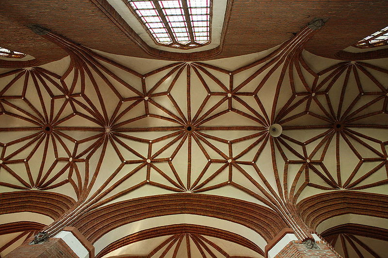 Plik:Sklepienie braniewo.jpg