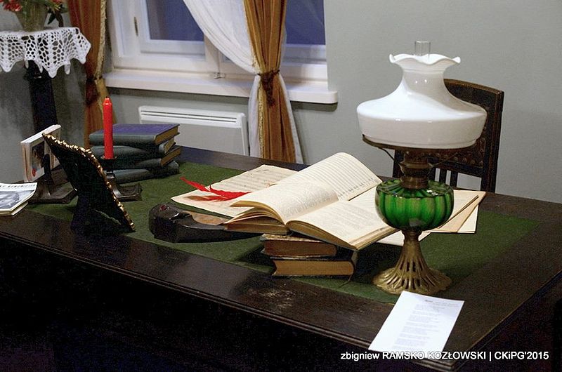 Plik:Biurko feliksa.jpg