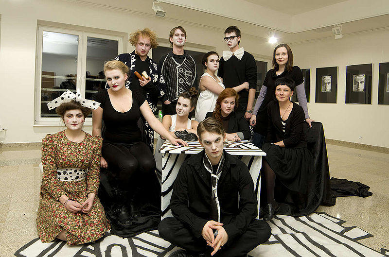 Plik:Szafa lidzbark.jpg