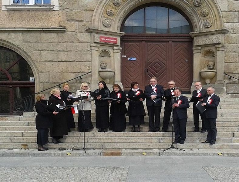 Plik:Bel canto2.jpg